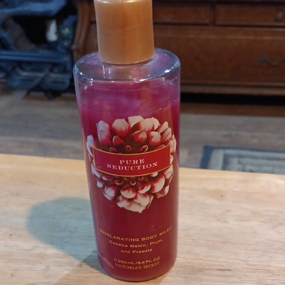 Victoria's Secret Pure Seduction Body Wash